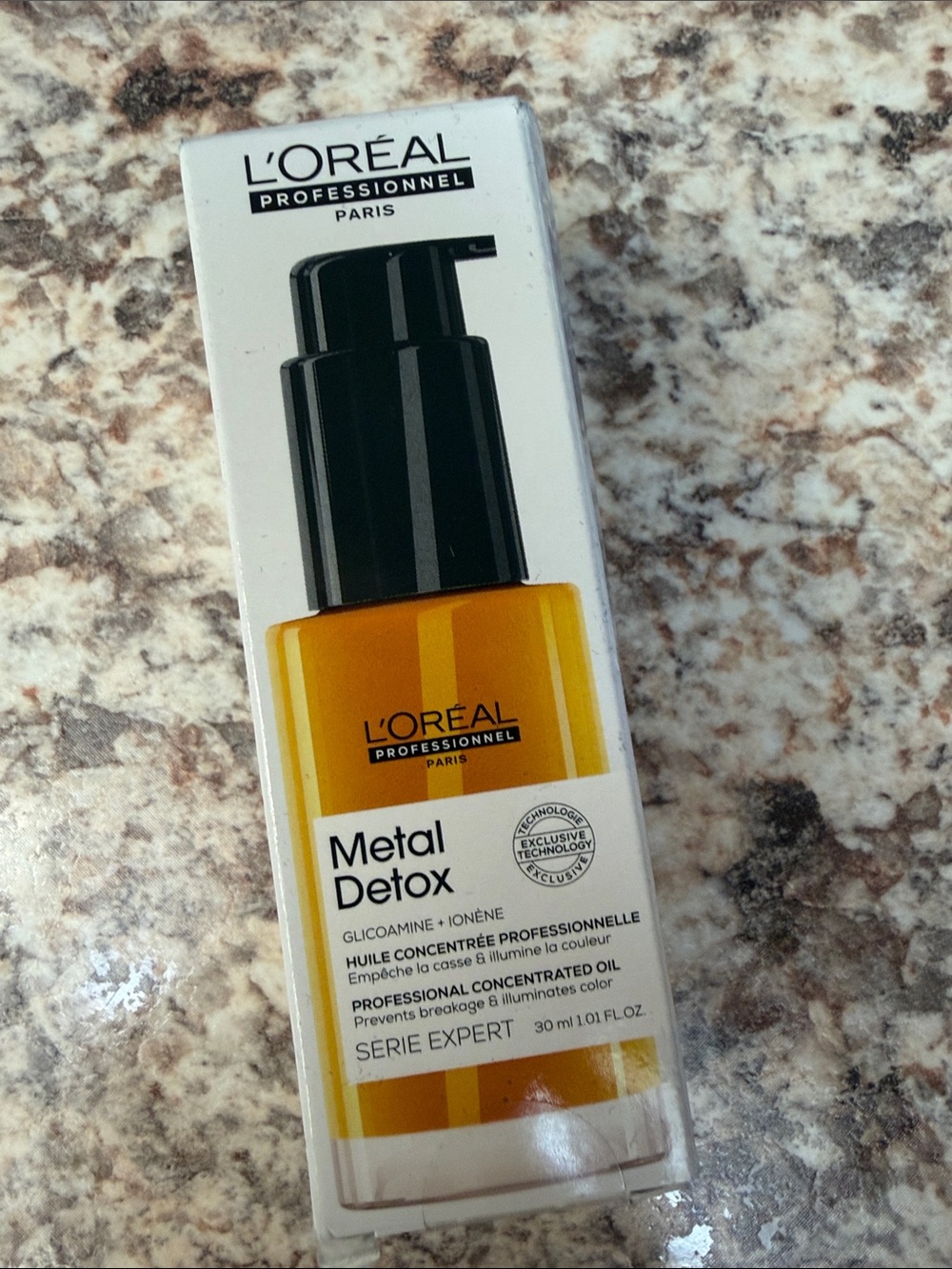L'Oreal Profesional Metal Detox Hair Oil - Yellow & Black Packaging